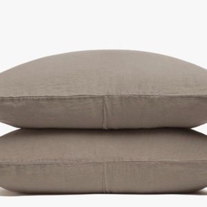 Parachute NWT pillowcase set linen in fawn color, size standard